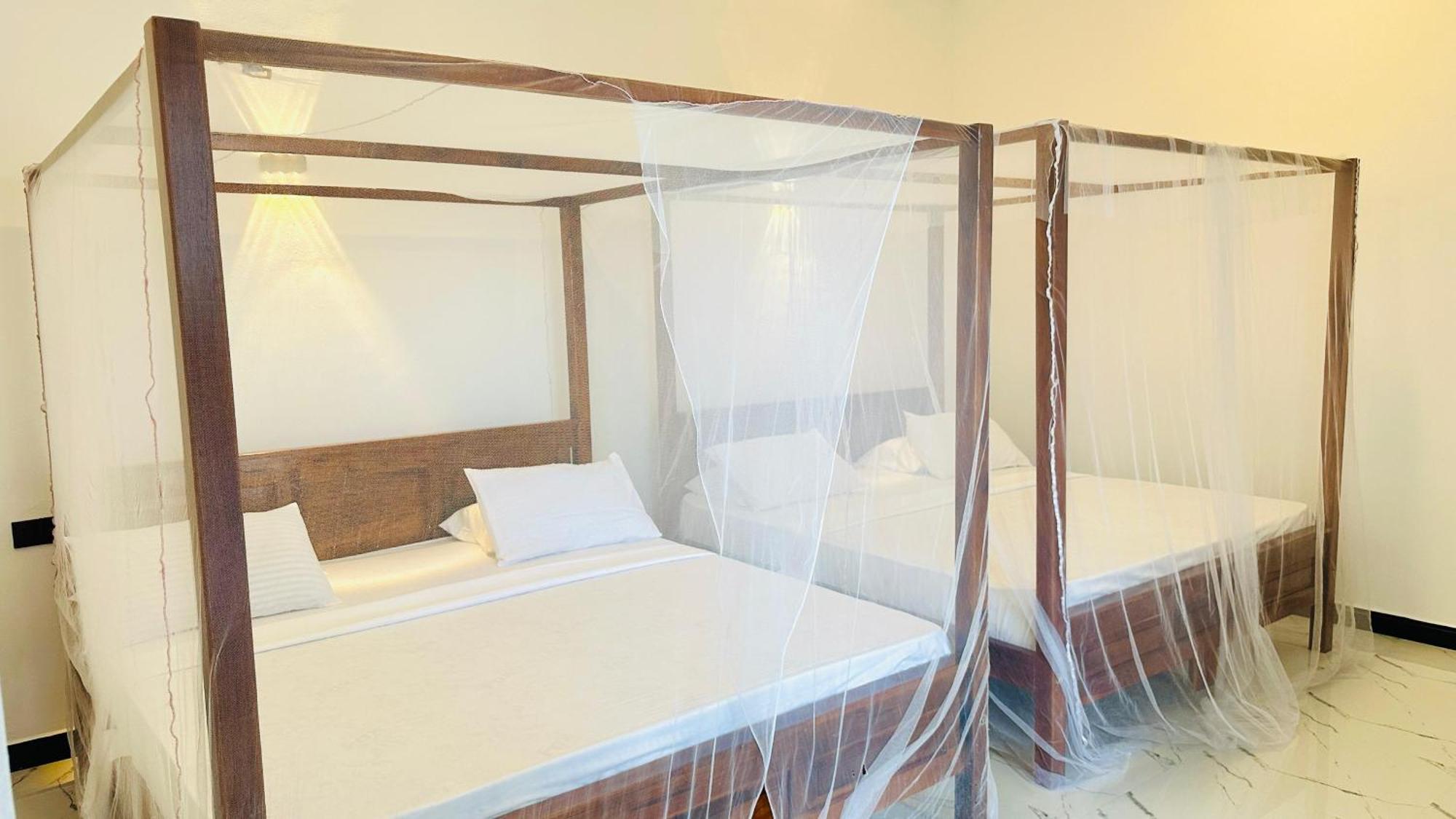 Garden Beach Hotel Аругам Экстерьер фото